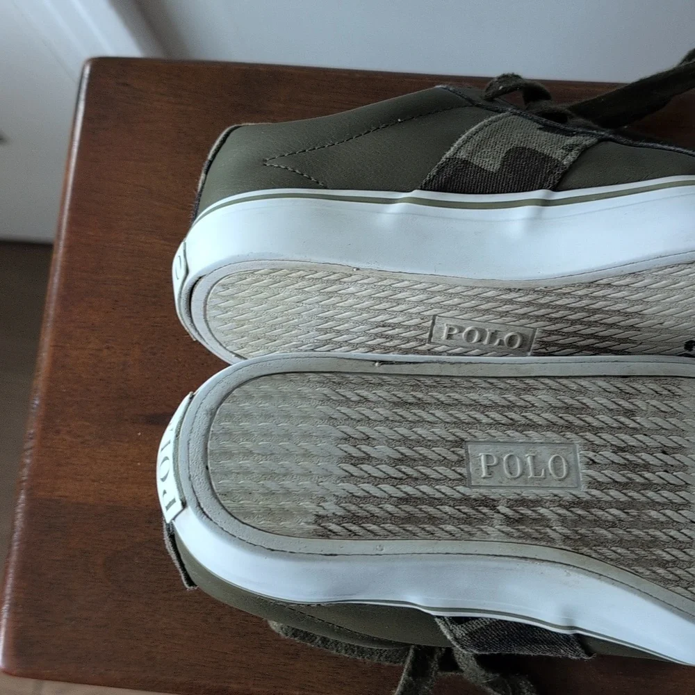 Polo by Ralph Lauren Kids Boys Olive Sneakers Size 2